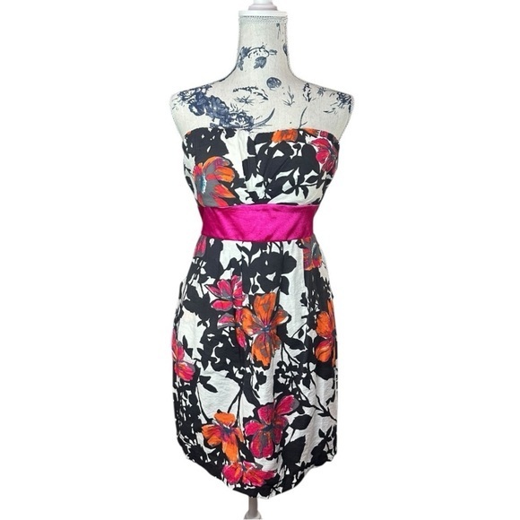 Janice Floral Strapless Dress with‎ Hot Pink Sash – Size Large (G/L) - Picture 1 of 7